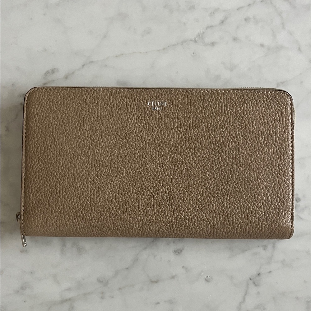 Celine Large Multifunction Wallet in Dune